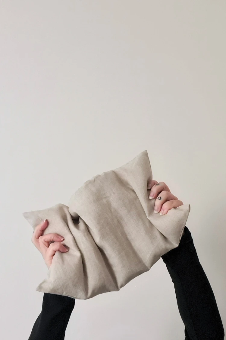 bouillotte-douleurs-de-regles