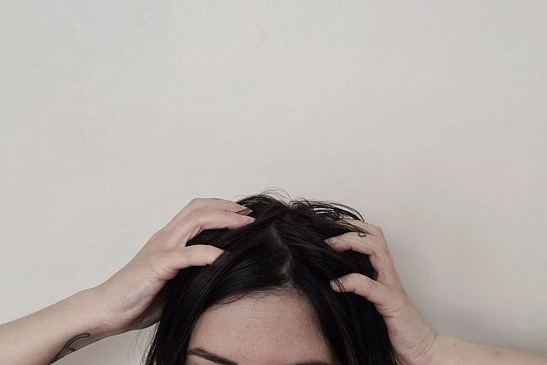 avis gommage capillaire mademoiselle bio cuir chevelu irrité